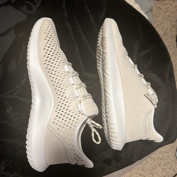 Adidas tubular  cream sneakers - Picture 4 of 6